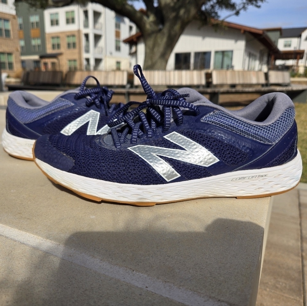 NEW BALANCE MEN'S M520RN3 SNEAKERS SIZE 11 BLUE